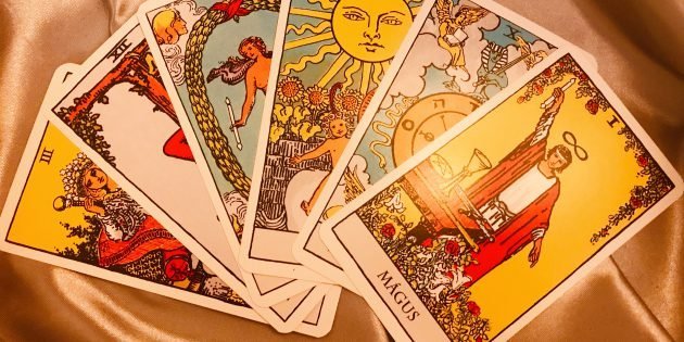 Sorselemzés, útmutatás Tarot kártyából